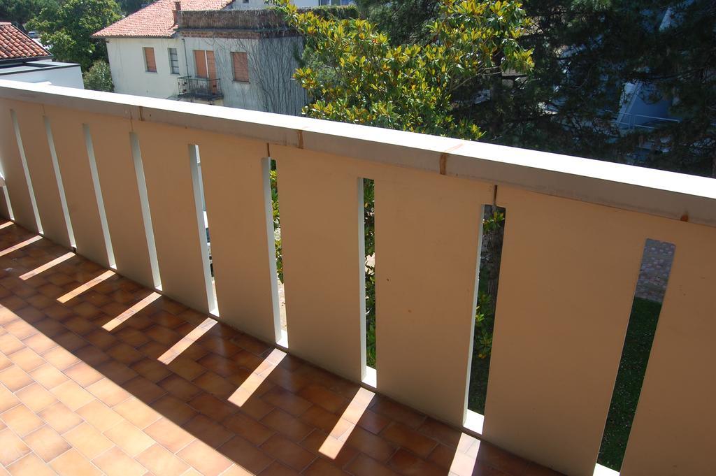 Appartamento Elegance Lignano Sabbiadoro Exterior foto