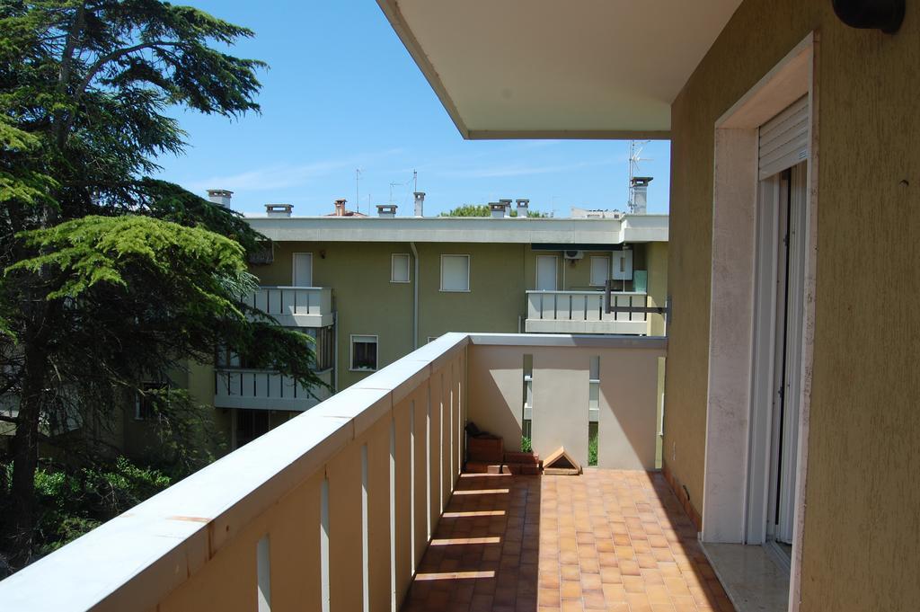 Appartamento Elegance Lignano Sabbiadoro Exterior foto